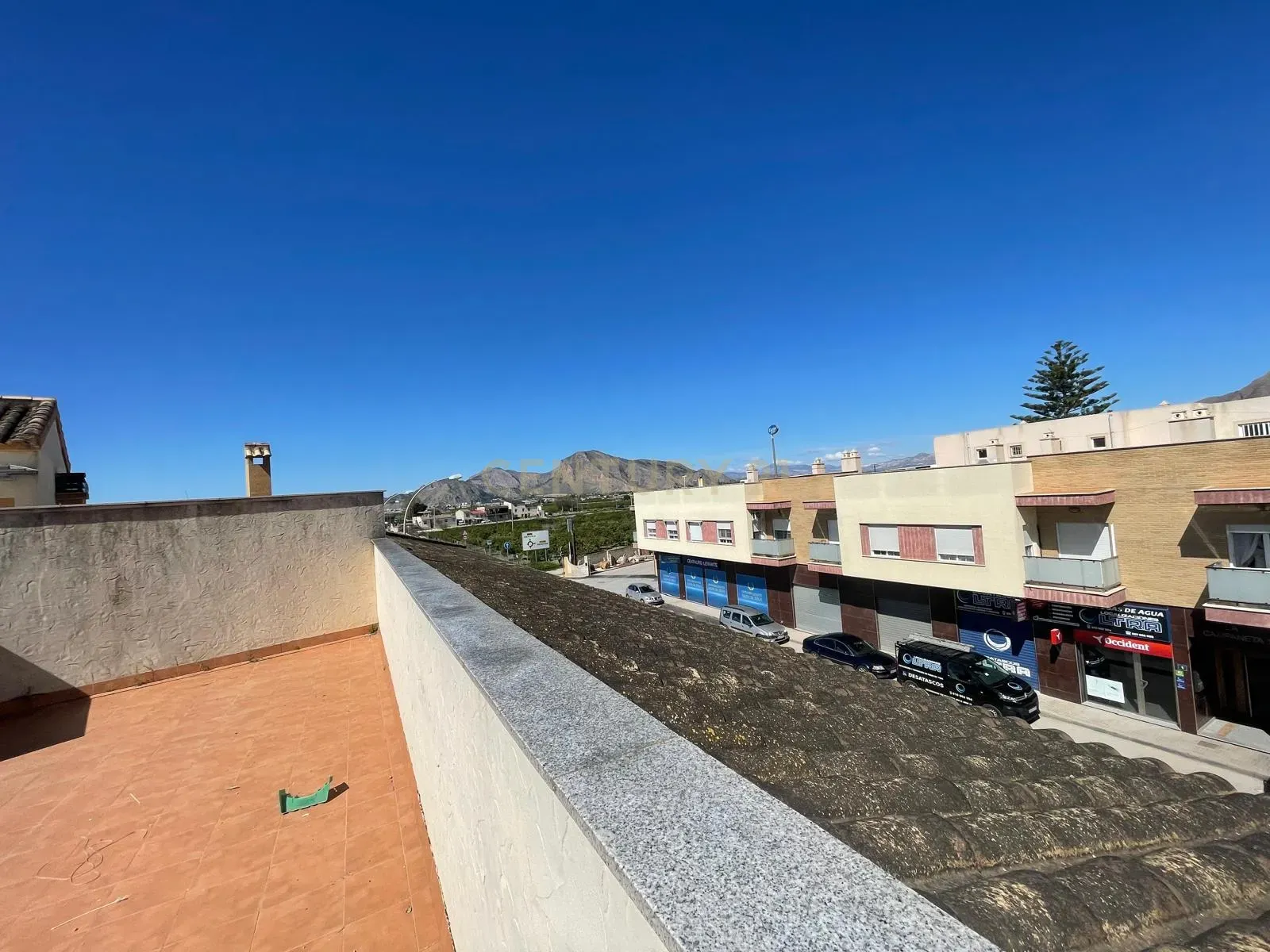 Duplex Moderno com Terraço e Varanda em Alacant/Alicante - Image 23